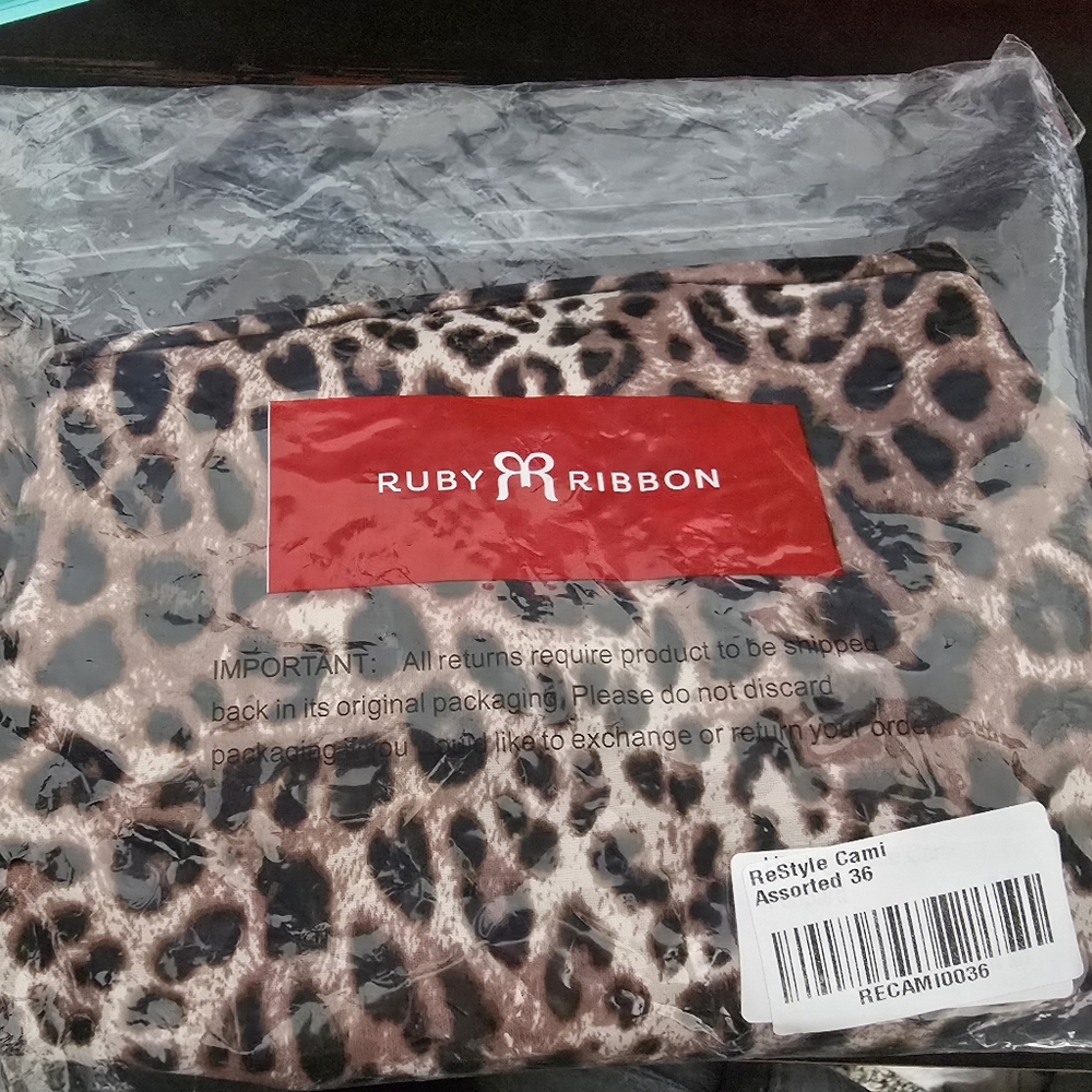 Ruby Ribbon Cami Size 36 - Picture 3 of 3